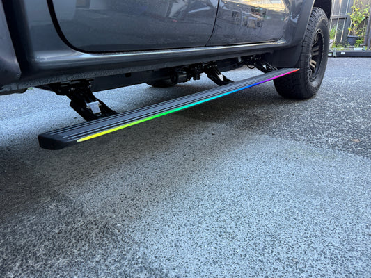 ELECTRIC POWER RETRACTABLE BOARD / FORD RANGER, RAPTOR SIDE STEPS (2012-2025+) with LED Lights - Or NO LIGHTS