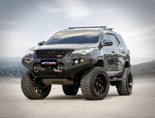 TOYOTA FORTUNER V.2 SIDE STEPS 2015-2024+