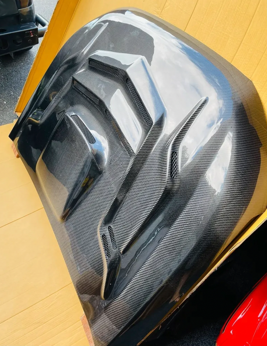 FORD RANGER, EVEREST & RAPTOR CARBON BONNET, TYPE - STINGER WITH SCOOP (2015-2022) WORLDWIDE SHIPPING