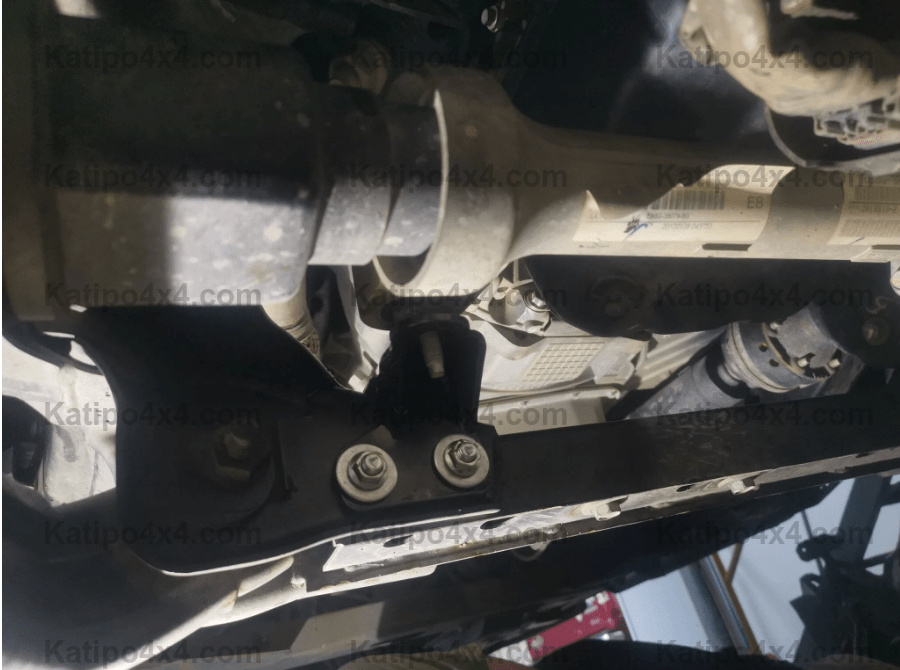 Bolt In Diff Drop Kit ( Basic ) Front Bolt In Diff Drop Kit 2" - 4" For Ranger PX MKII / BT-50 / Everest 2012-2018. ( FREE WORLD WIDE SHIPPING )