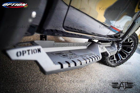 TOYOTA HILUX N80 V.2 SIDE STEPS