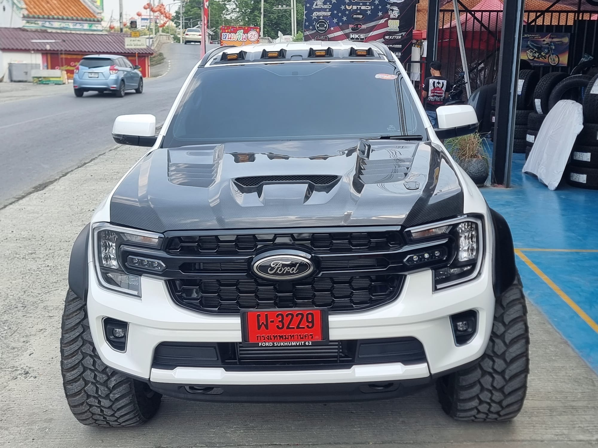 NEXT-GEN RANGER, RAPTOR & EVEREST - AFTERMARKET BONNETS ( WORLDWIDE SH ...