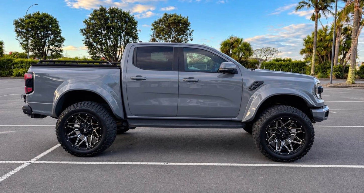 ( 19cm Wide Flares ) NEXT-GEN RANGER, RAPTOR & EVEREST - WIDE BODY FLARES (  WORLDWIDE SHIPPING  )