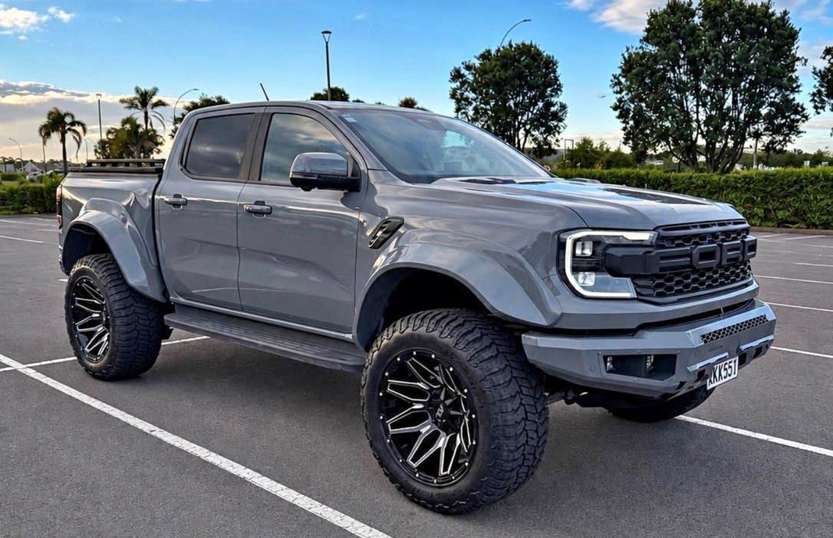 ( 19cm Wide Flares ) NEXT-GEN RANGER, RAPTOR & EVEREST - WIDE BODY FLARES (  WORLDWIDE SHIPPING  )