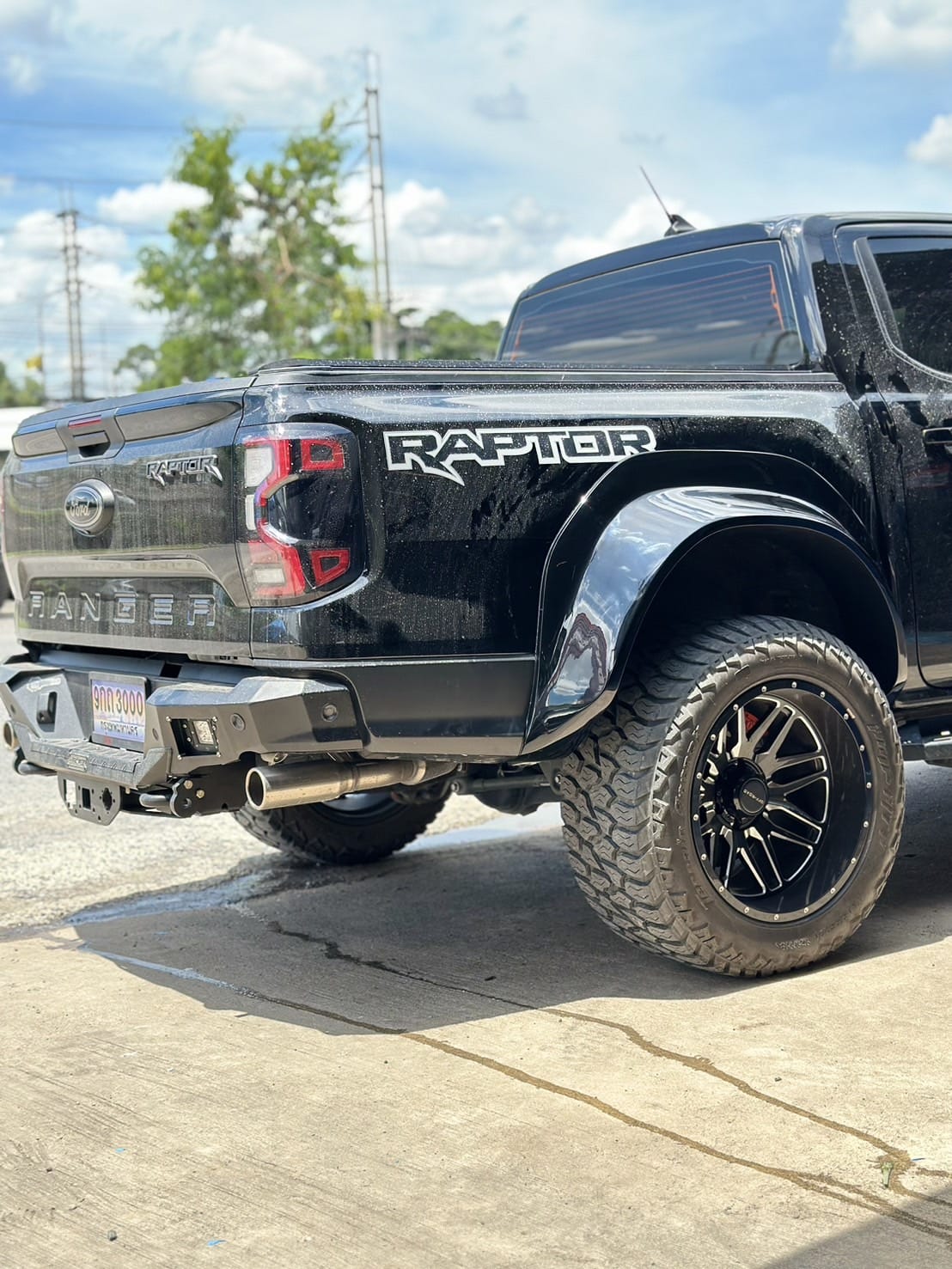 ( 19cm Wide Flares ) NEXT-GEN RANGER, RAPTOR & EVEREST - WIDE BODY FLARES (  WORLDWIDE SHIPPING  )