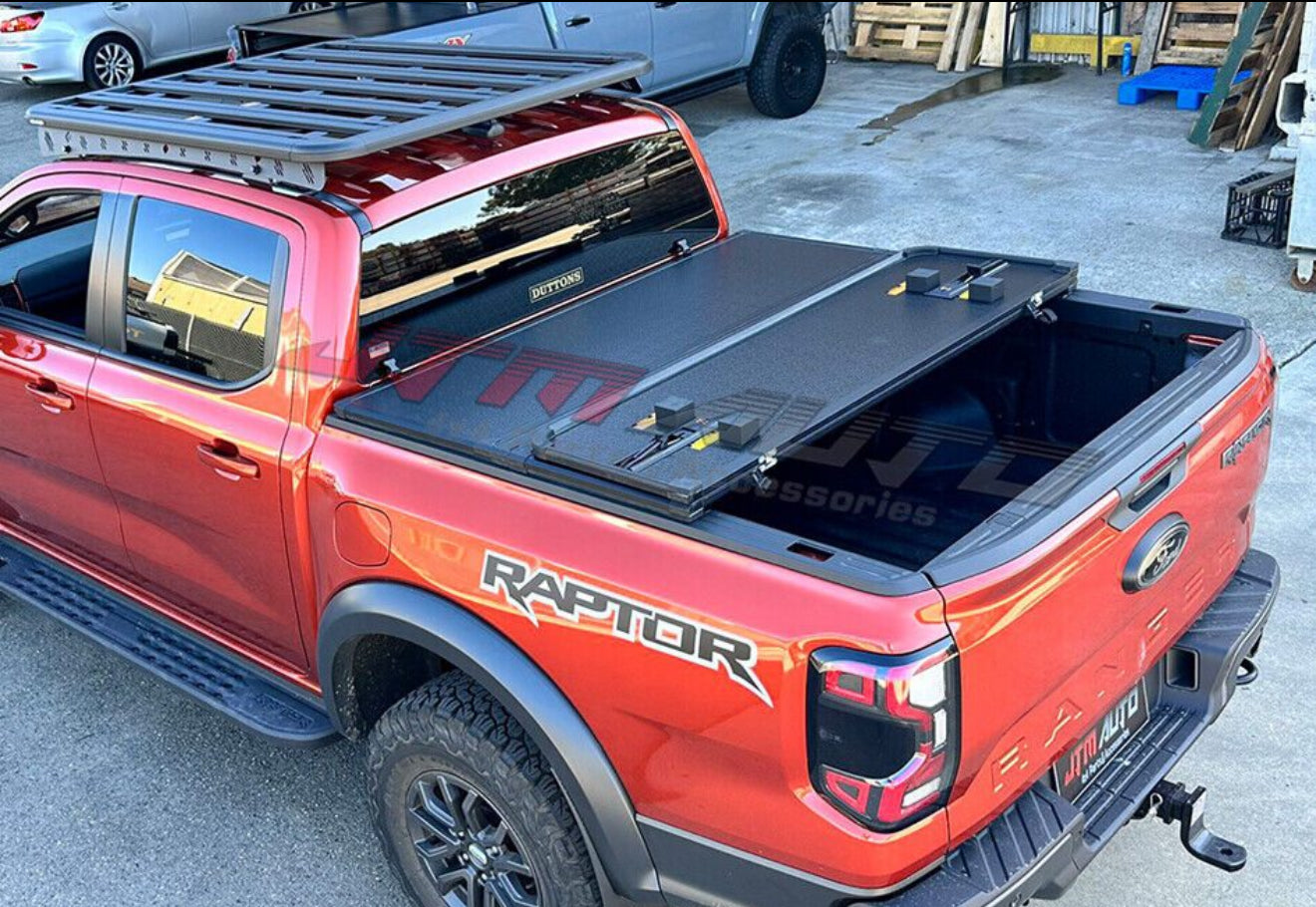 NEXT-GEN 2022+ FORD RANGER & RAPTOR  Tri-Fold Aluminium Lid