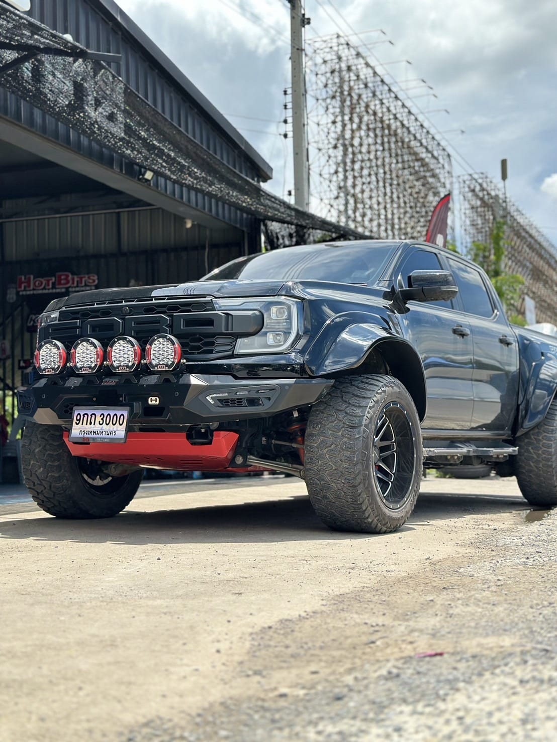 ( 19cm Wide Flares ) NEXT-GEN RANGER, RAPTOR & EVEREST - WIDE BODY FLARES (  WORLDWIDE SHIPPING  )