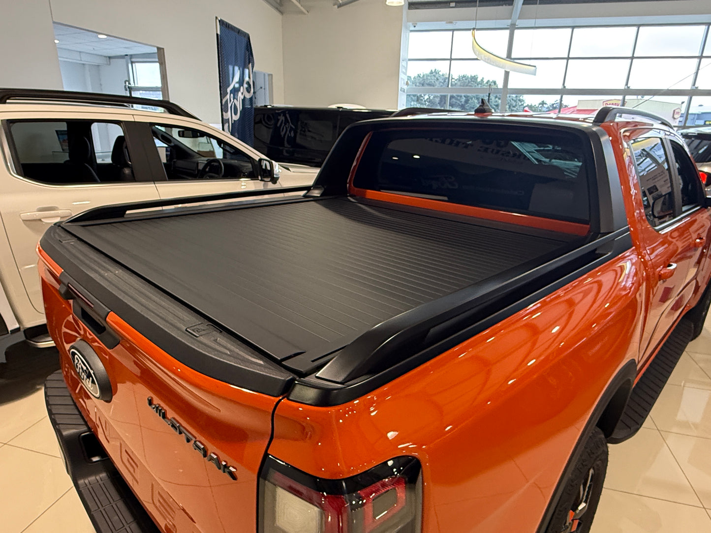 2022+ ( BLACK ROLLER LID & SAILPLANE  )  NEXT-GEN FORD RANGER & RAPTOR ELECTRIC ROLLER LID SPORTS BAR. ( FREE FITTING OR SHIPPING )