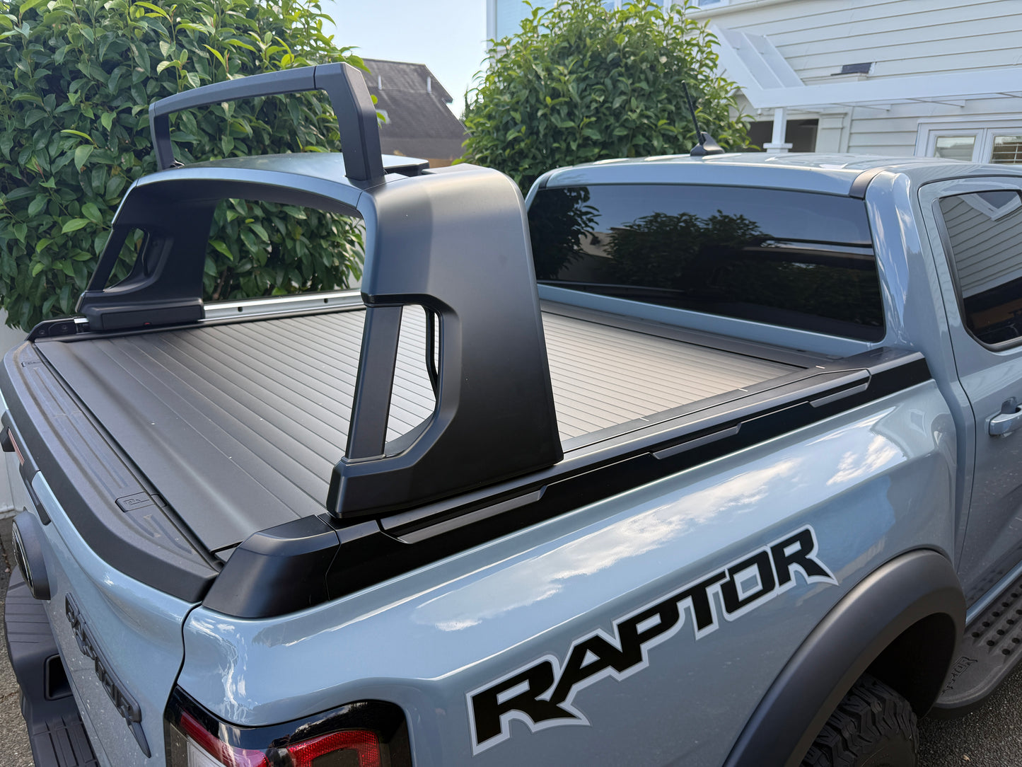 2023+ Ford Ranger Platinum & Wildtrak-X NEXT-GEN Electric roller lid and rack system ( NEW )