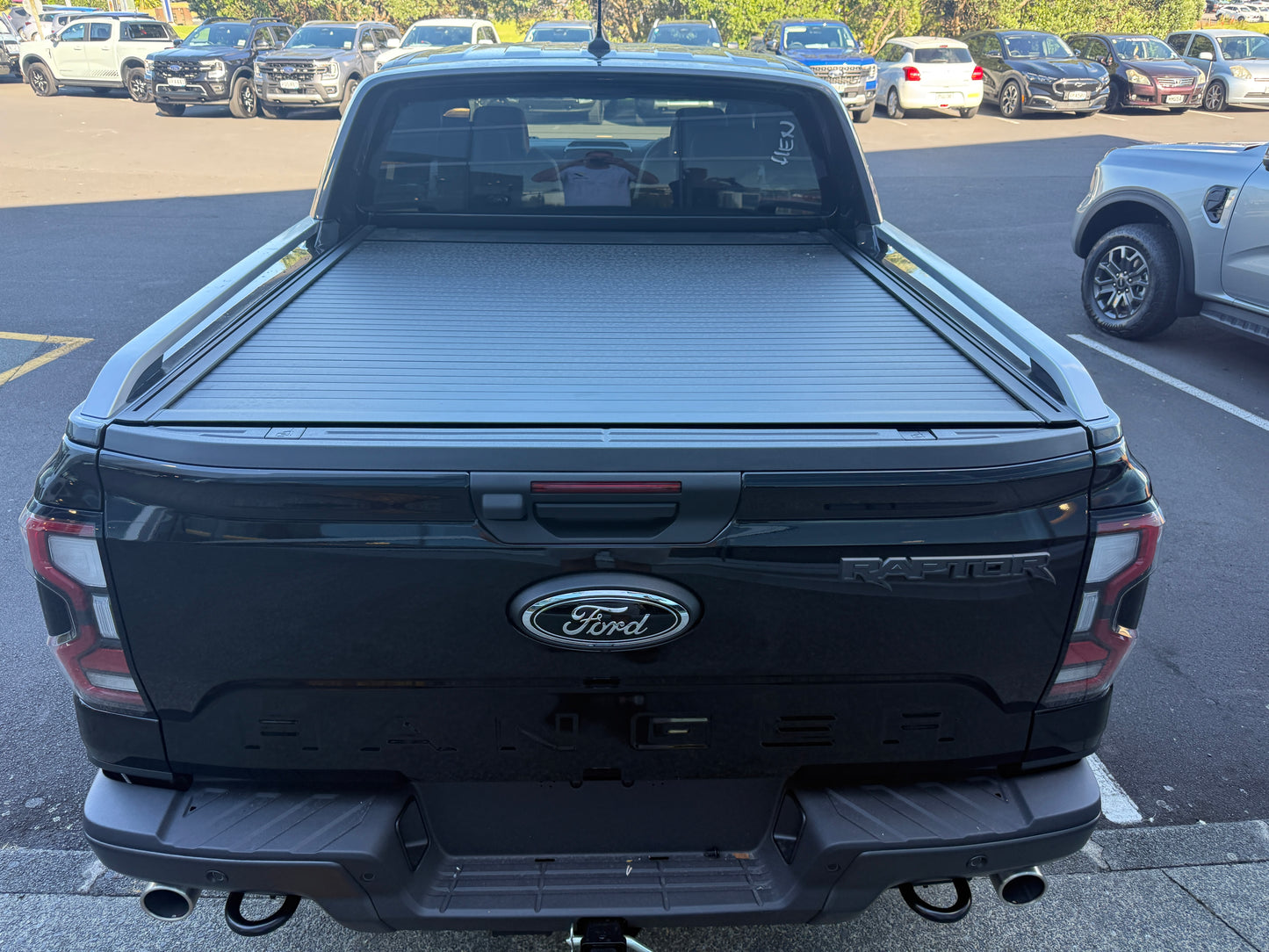2022+ ( BLACK )  NEXT-GEN FORD RANGER & RAPTOR ELECTRIC ROLLER LID SPORTS BAR. ( FREE FITTING OR SHIPPING )
