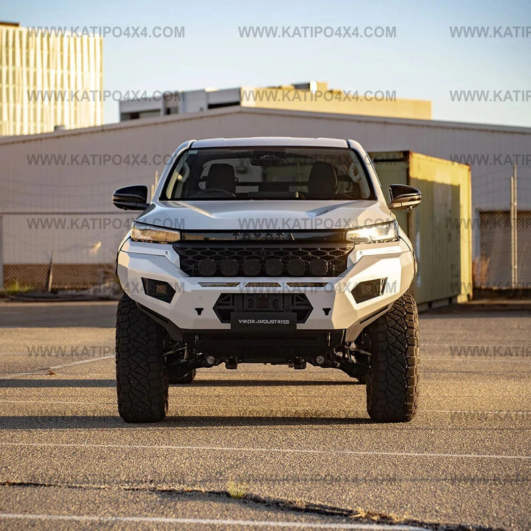 VIKOR™ Toyota Hilux Bull Bar (2026+ N90) | Diablo Bull Bar (No Loop)