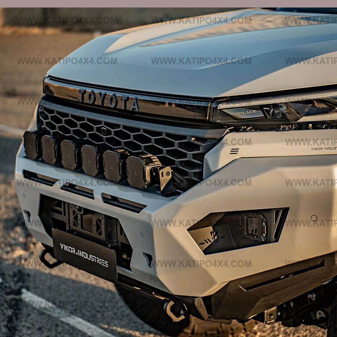 VIKOR™ Toyota Hilux Bull Bar (2026+ N90) | Diablo Bull Bar (No Loop)