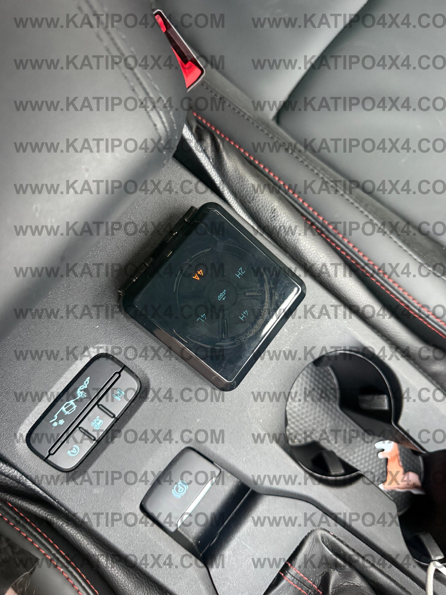 NEXT-GEN 2022+  4WD switch protection case ( STOP KIDS & PETS FROM CHANGING YOUR GEARS ) RANGER, EVEREST & RAPTOR