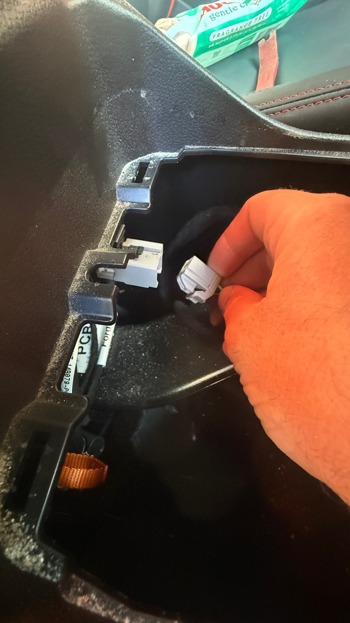 12v Centre Console Socket Harness Piggyback Adapter For The Next-Gen Ranger, Everest & Raptor ( Plug & Play )