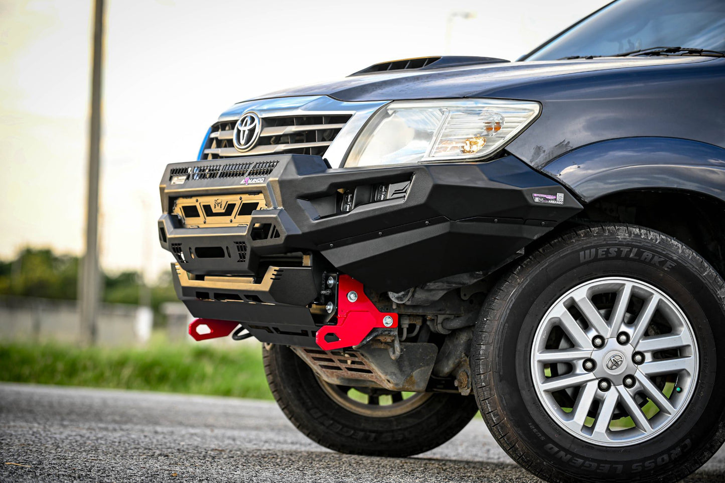 ARMANDO Spartan Series Bull Bar to suit Toyota Hilux&nbsp; 2004-2015