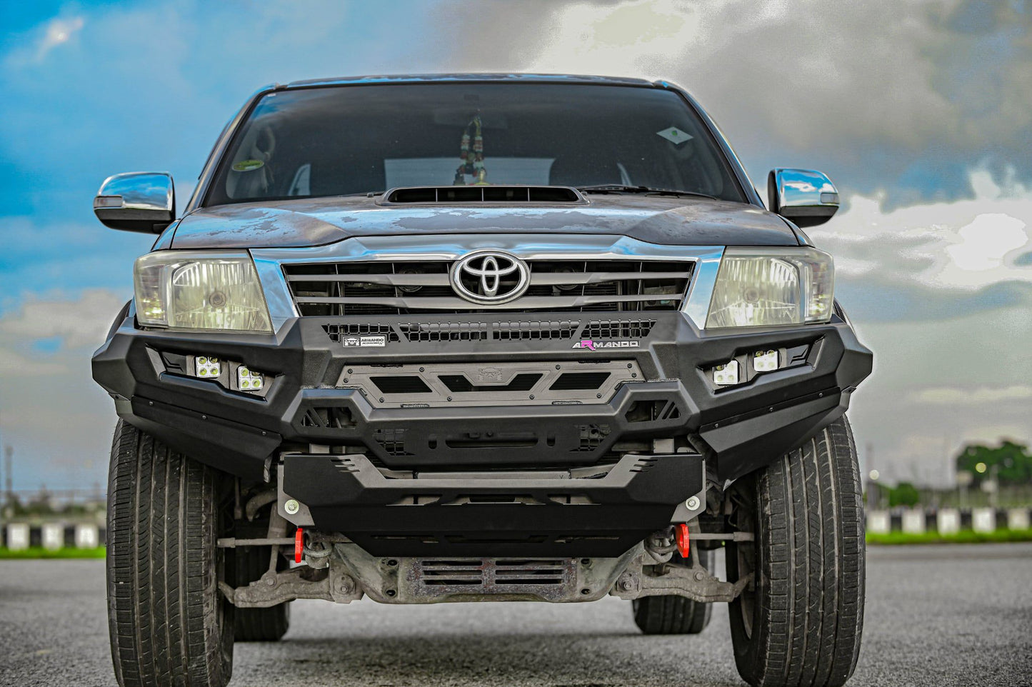 ARMANDO Spartan Series Bull Bar to suit Toyota Hilux&nbsp; 2004-2015
