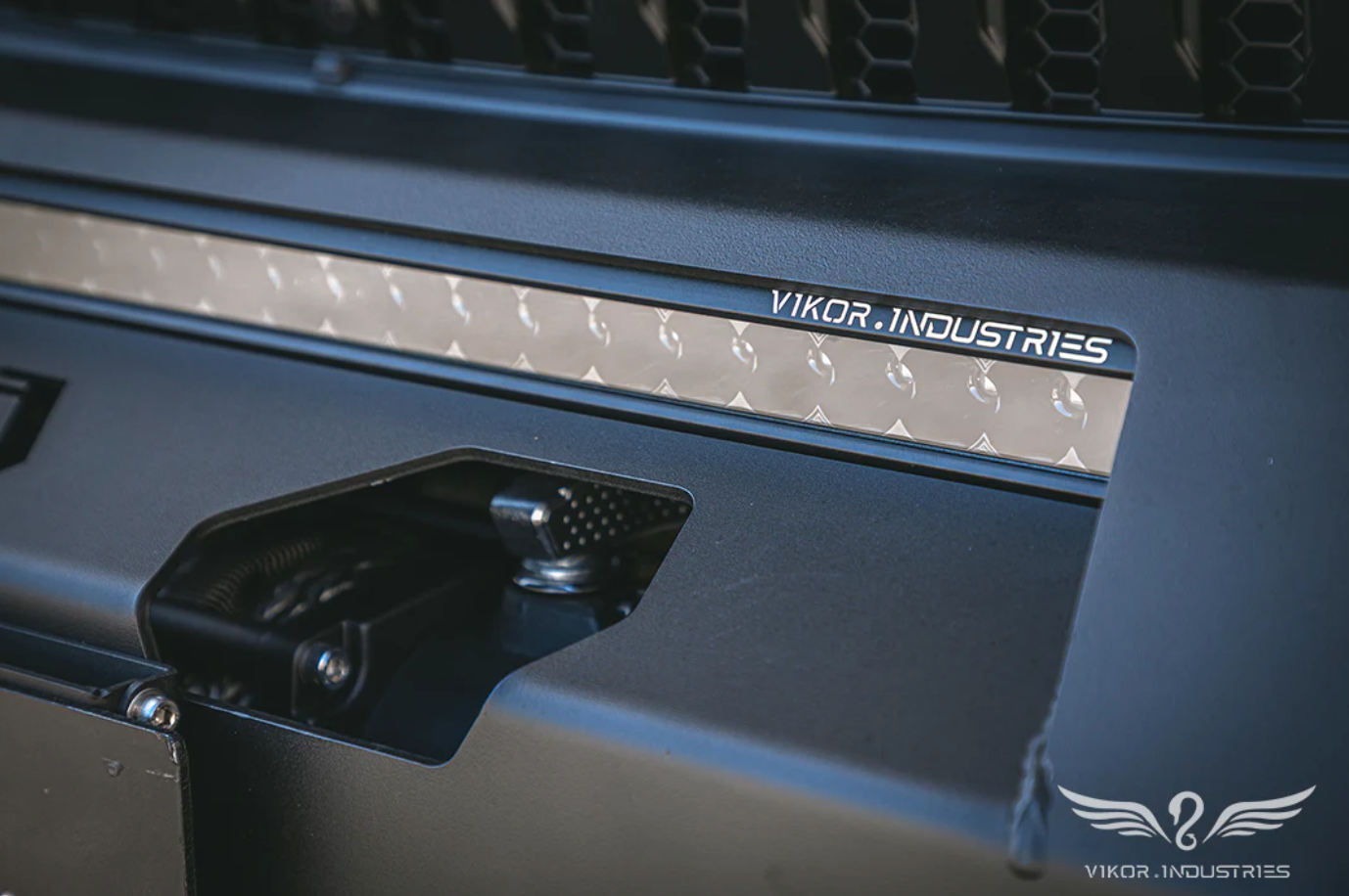 NEXT-GEN BEHIND GRILL LED LIGHT BAR AND BRACKETS 2023+ ( RAPTOR & RANGER )