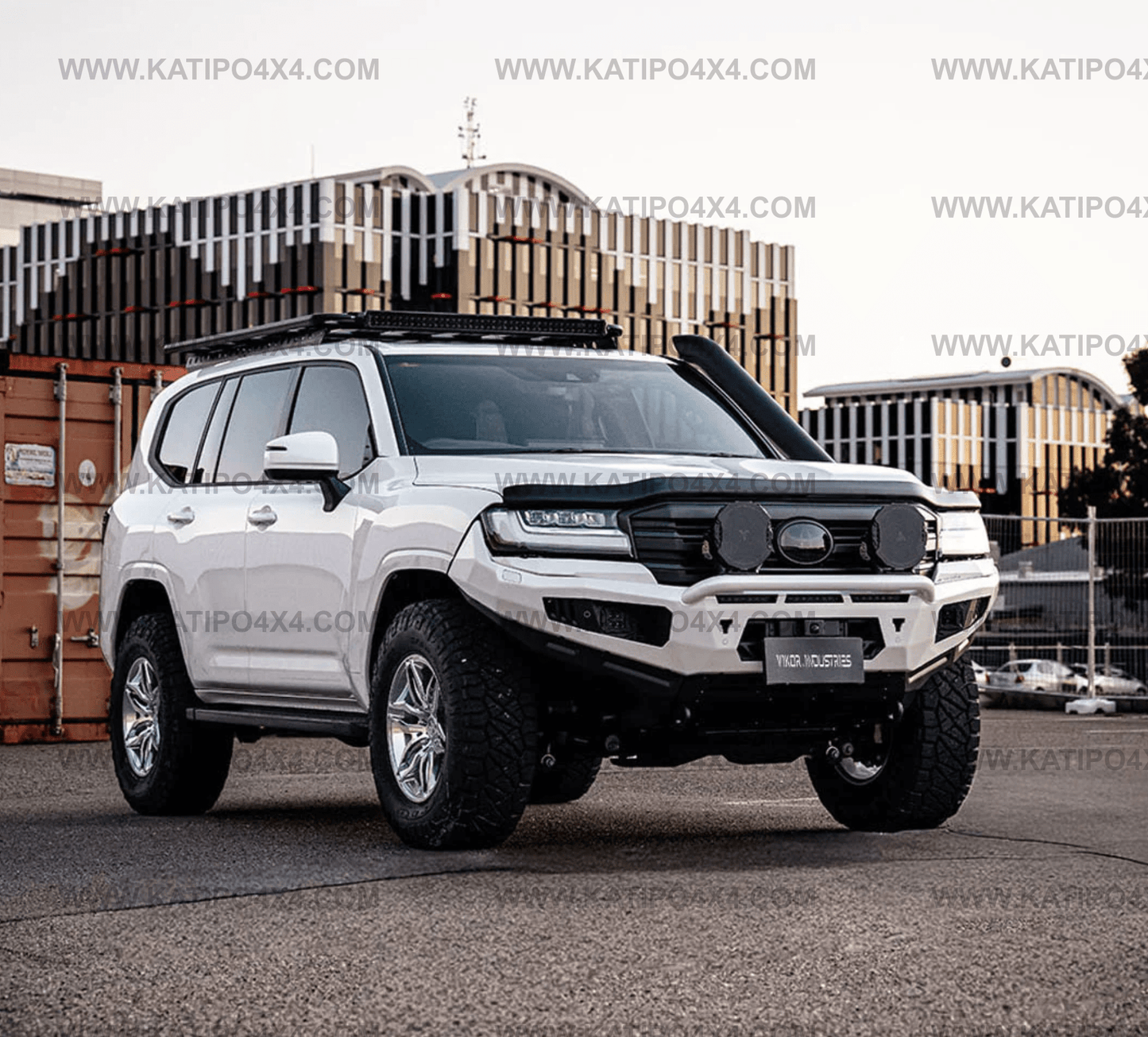 VIKOR - TOYOTA LandCruiser 300 Series Bull Bar (2021+) | Diablo (Pre-Runner)