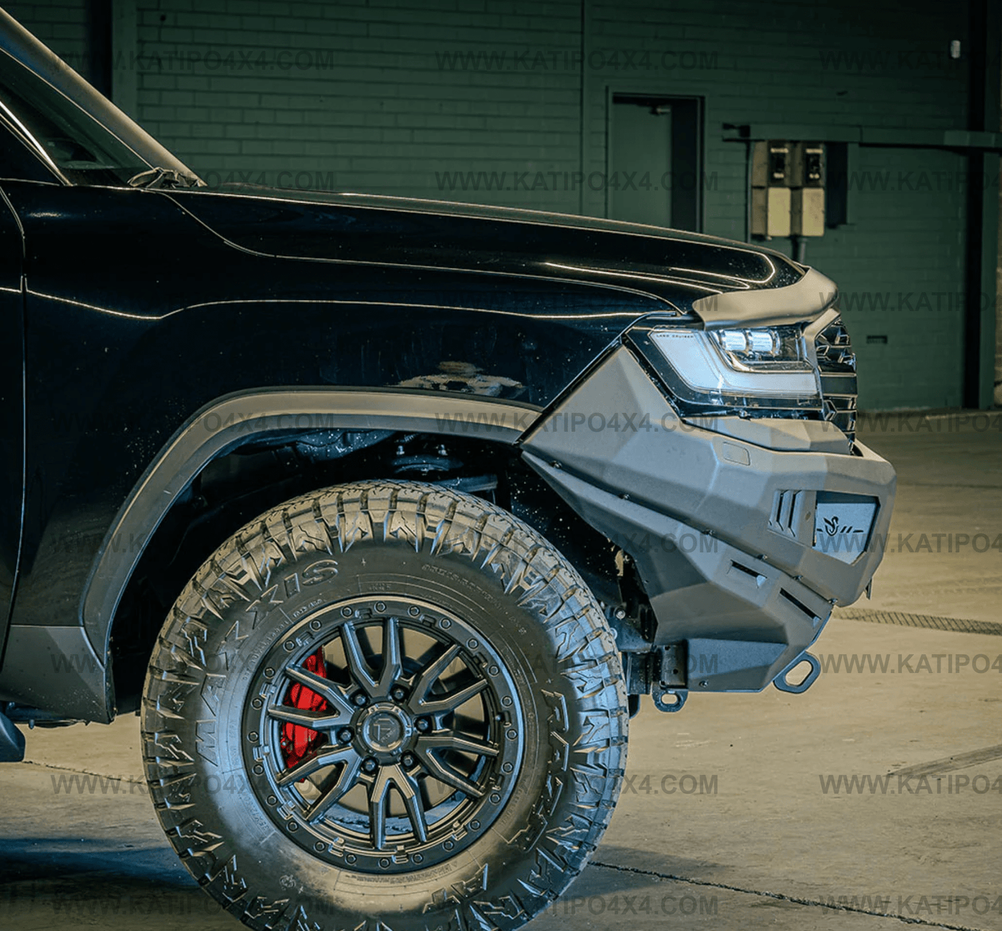 VIKOR - TOYOTA LandCruiser 300 Series 2021+ | Diablo (No Loop)