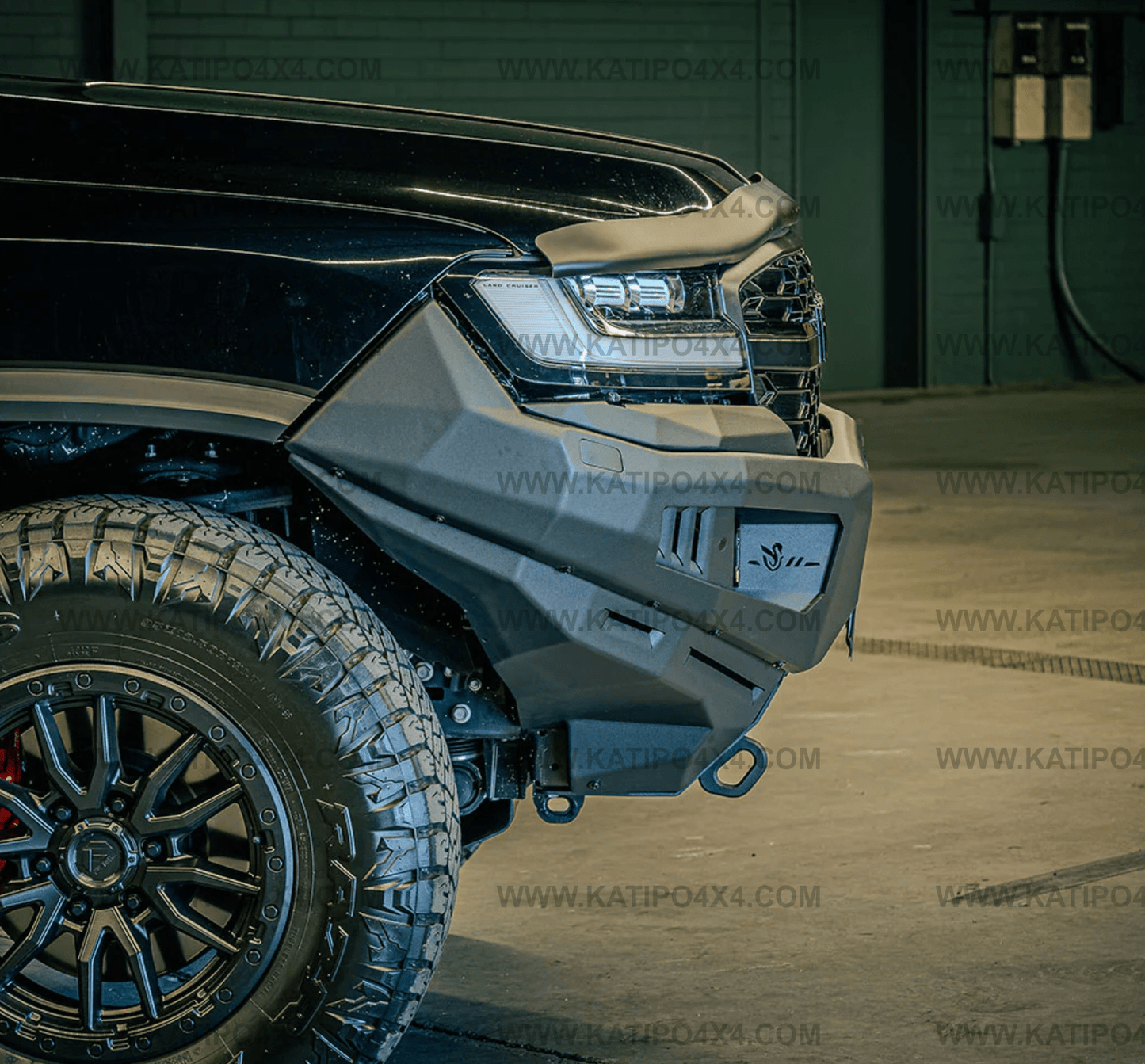 VIKOR - TOYOTA LandCruiser 300 Series 2021+ | Diablo (No Loop)