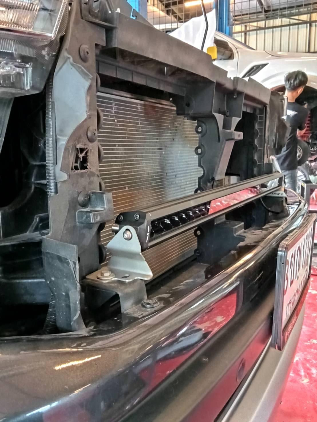 NEXT-GEN BEHIND GRILL LED LIGHT BAR AND BRACKETS 2023+ ( RAPTOR & RANGER )